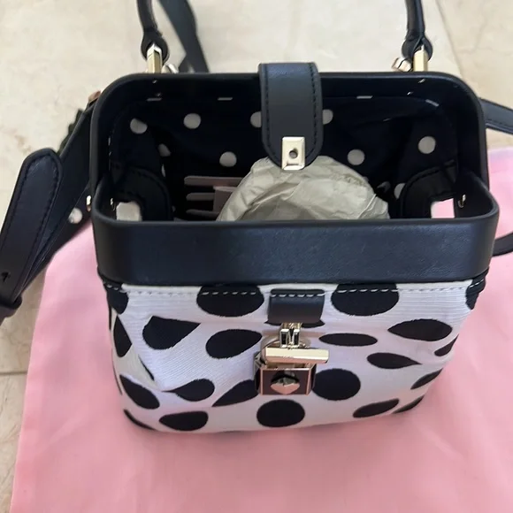 Kate Spade black and white crossbody, NEW in perfect condition - Picture 7 of 10